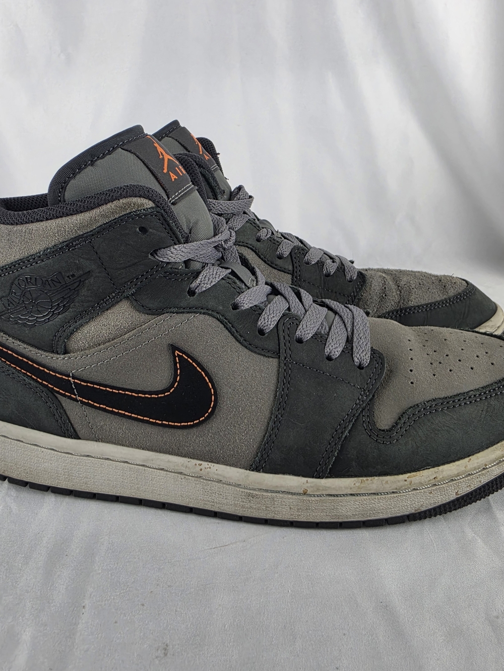 Nike Air Jordan 1 SE Mid Night Stadium Black FQ8338-017 Men’s Size 10